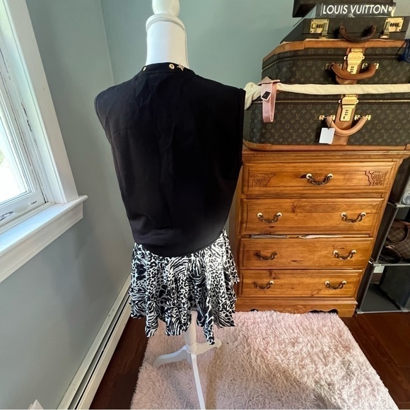 LOUIS vuitton dress (M) (flaw to mention) - Picture 7 of 16